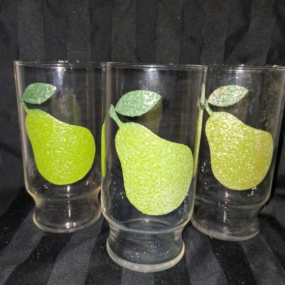 Set Of 3 Vintage Textured Fruit Motif Green Pear 5" Glass Tumblers - Picture 2 of 7